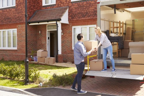 Local movers planning access and parking for a Finsbury Park move